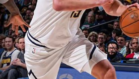 万博体育-包含里程碑夜！华盛顿奇才绝杀压哨，NBA季后赛国际比赛日刷纪录，赛场秩序良好，临场指挥获称赞的词条